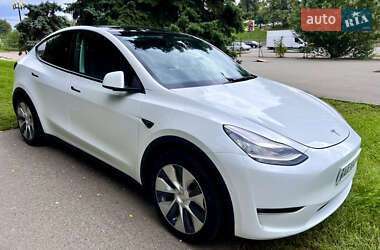 Внедорожник / Кроссовер Tesla Model Y 2021 в 