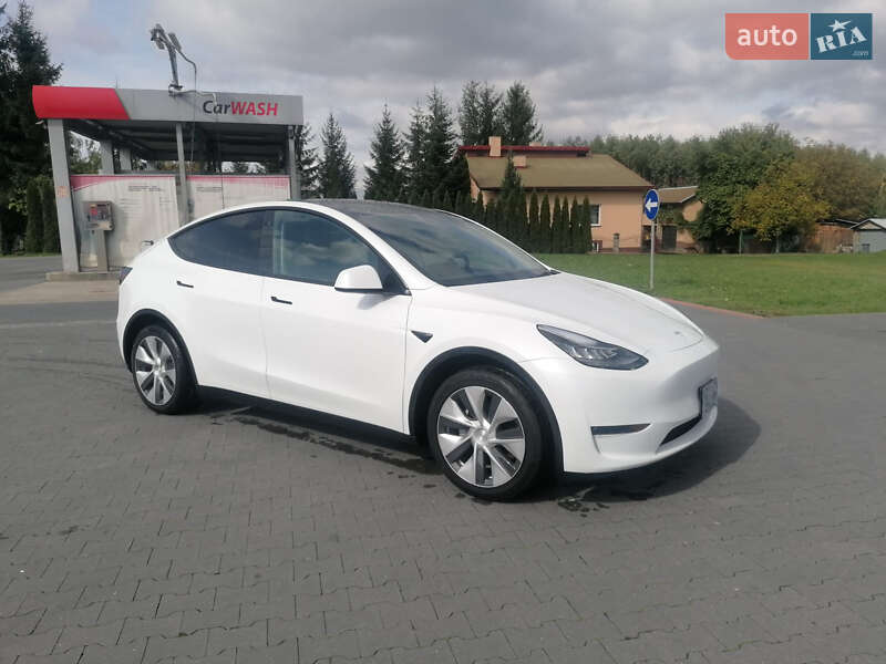 Внедорожник / Кроссовер Tesla Model Y 2021 в Тернополе
