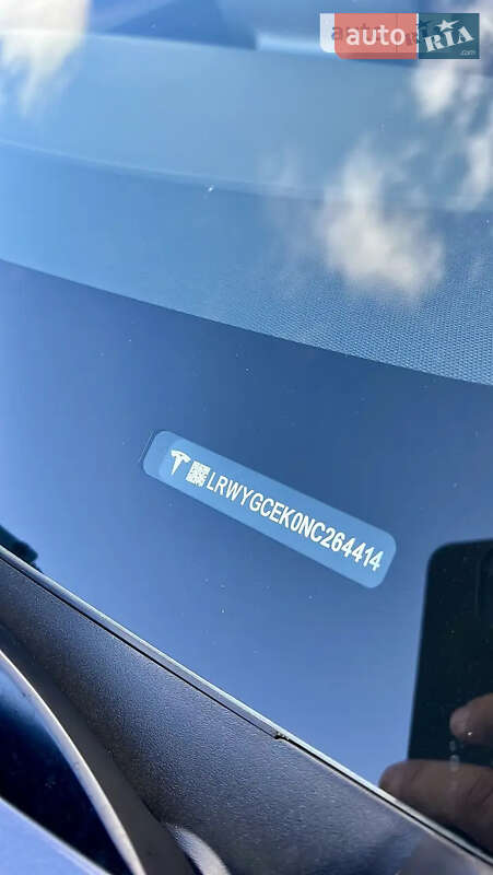 Позашляховик / Кросовер Tesla Model Y 2022 в Херсоні