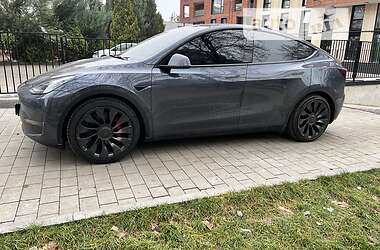 Tesla Model Y 2022 Tesla Model Y 2022