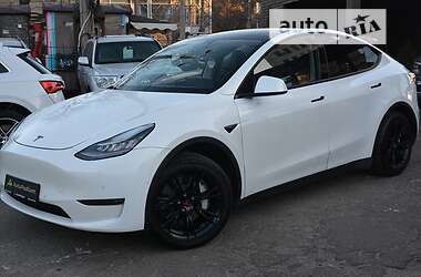 Хетчбек Tesla Model Y 2020 в 