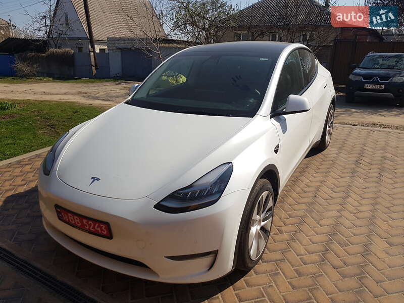 Внедорожник / Кроссовер Tesla Model Y 2022 в Харькове
