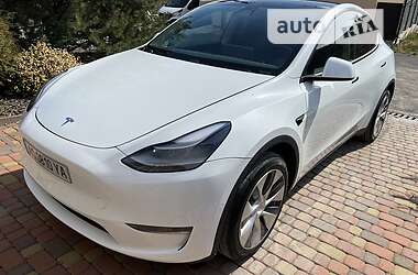 Позашляховик / Кросовер Tesla Model Y 2020 в Ужгороді