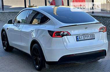 Внедорожник / Кроссовер Tesla Model Y 2020 в 