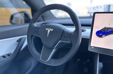 Внедорожник / Кроссовер Tesla Model Y 2020 в 