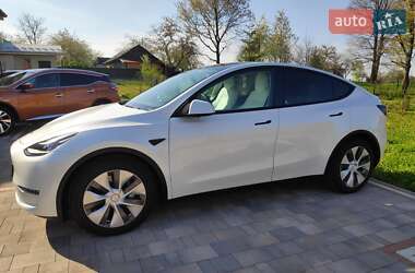 Внедорожник / Кроссовер Tesla Model Y 2020 в 