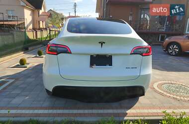 Внедорожник / Кроссовер Tesla Model Y 2020 в 