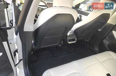 Внедорожник / Кроссовер Tesla Model Y 2020 в 