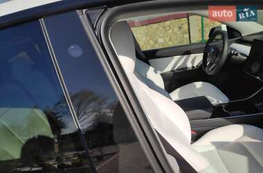 Внедорожник / Кроссовер Tesla Model Y 2020 в 