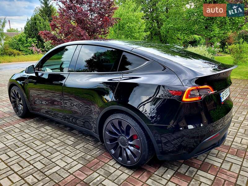 Внедорожник / Кроссовер Tesla Model Y 2021 в Запорожье фото 16 Внедорожник / Кроссовер Tesla Model Y 2021 в Запорожье