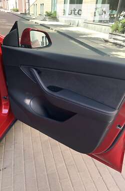 Позашляховик / Кросовер Tesla Model Y 2020 в 