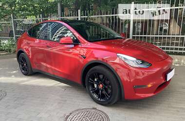 Tesla Model Y 2020