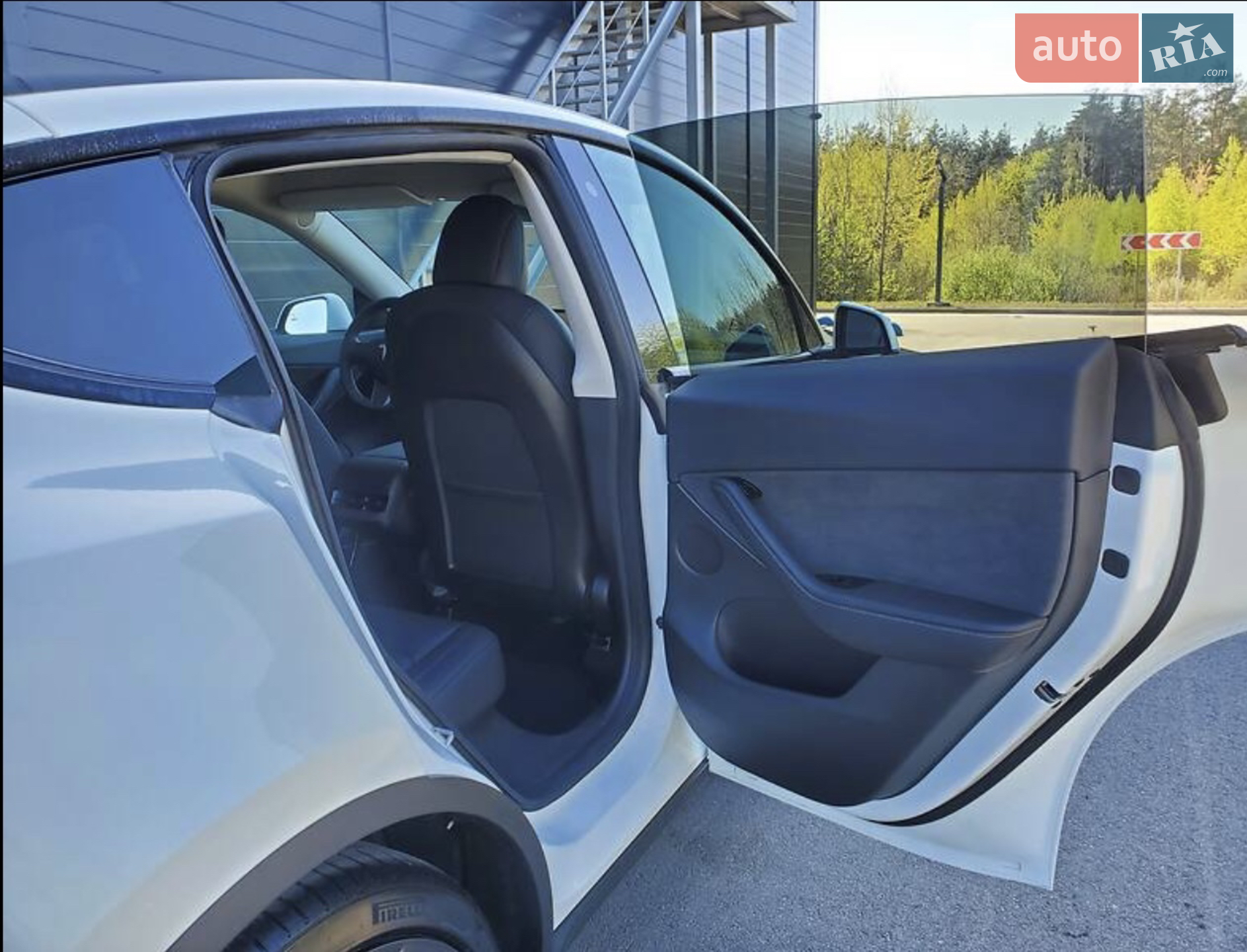 2020 Tesla Model Y - мініатюра 39
