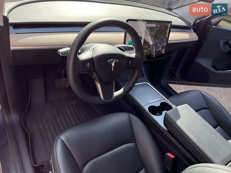 Внедорожник / Кроссовер Tesla Model Y 2022 в Киеве