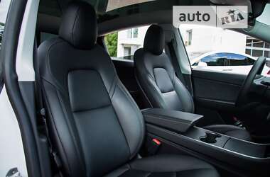 Внедорожник / Кроссовер Tesla Model Y 2020 в 