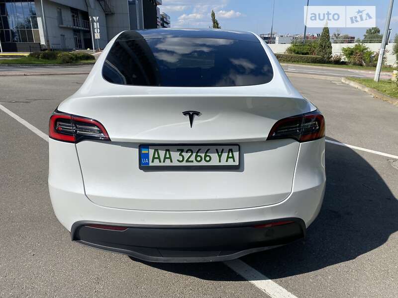 Позашляховик / Кросовер Tesla Model Y 2021 в Києві фото 38 Позашляховик / Кросовер Tesla Model Y 2021 в Києві