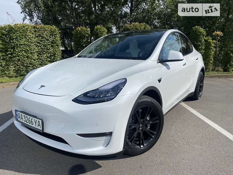 Позашляховик / Кросовер Tesla Model Y 2021 в Києві фото 52 Позашляховик / Кросовер Tesla Model Y 2021 в Києві