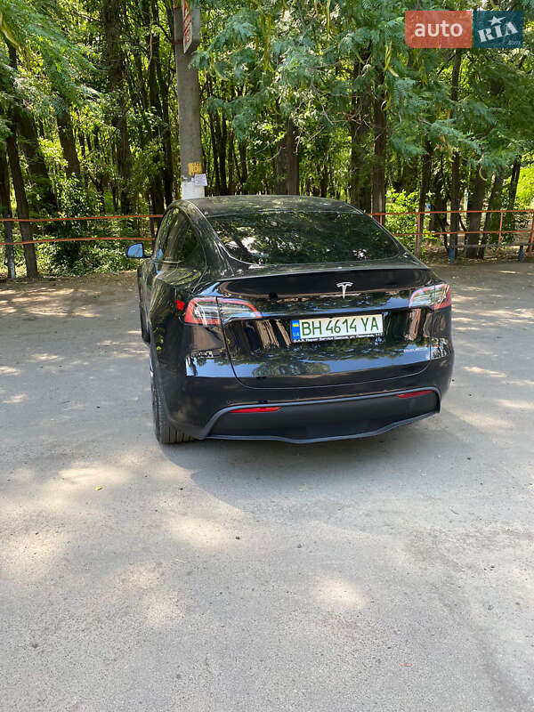 Внедорожник / Кроссовер Tesla Model Y 2021 в Одессе