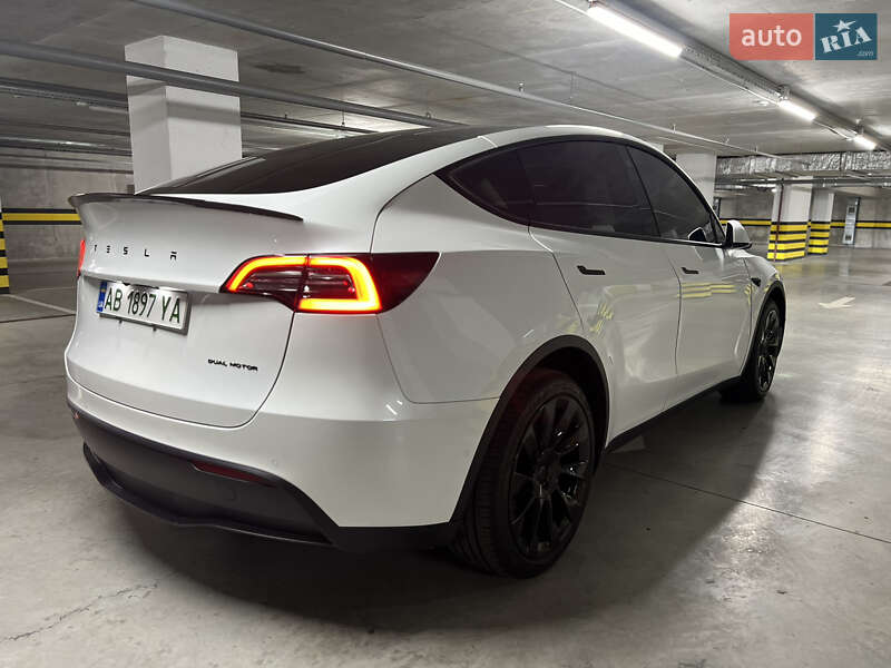 Позашляховик / Кросовер Tesla Model Y 2020 в Вінниці