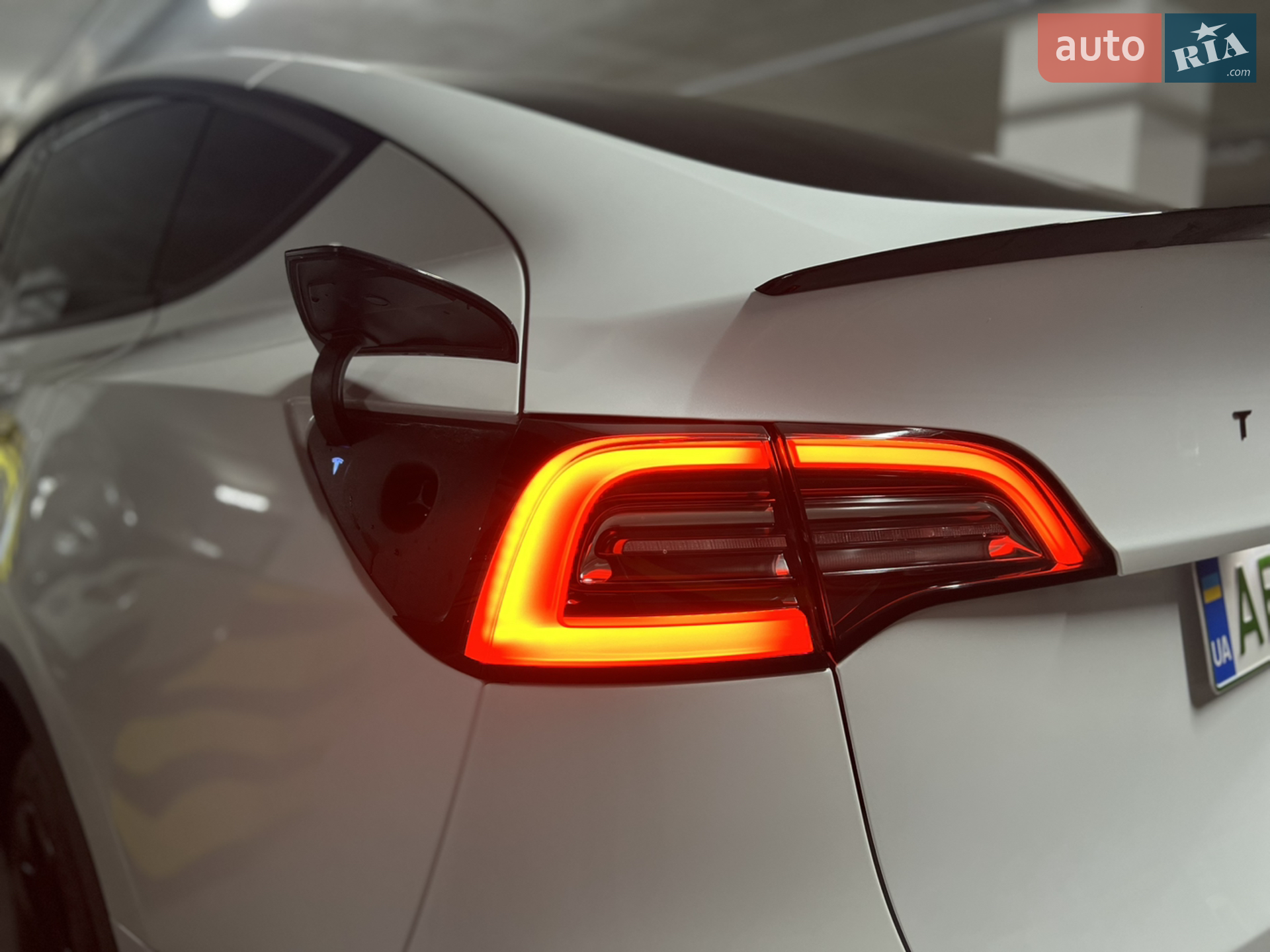 2020 Tesla Model Y - мініатюра 23
