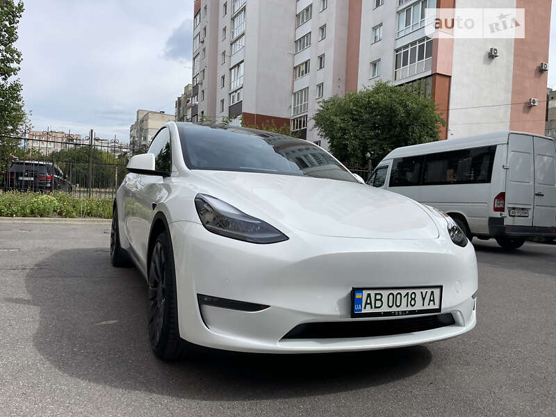 Tesla Model Y 2022