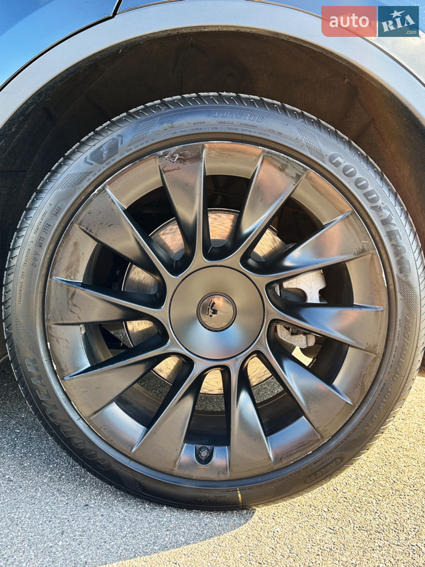 2021 Tesla Model Y - мініатюра 3