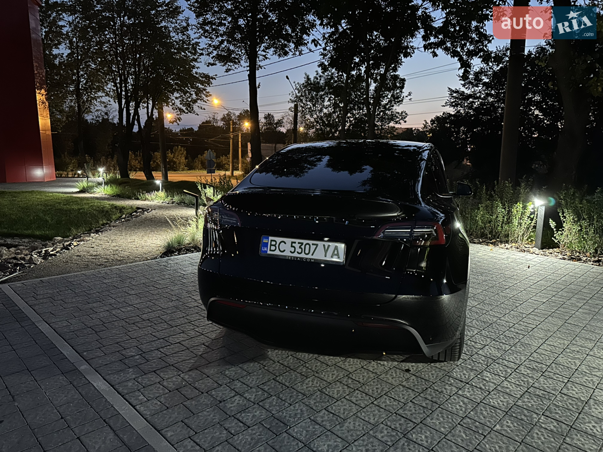 2021 Tesla Model Y - мініатюра 18