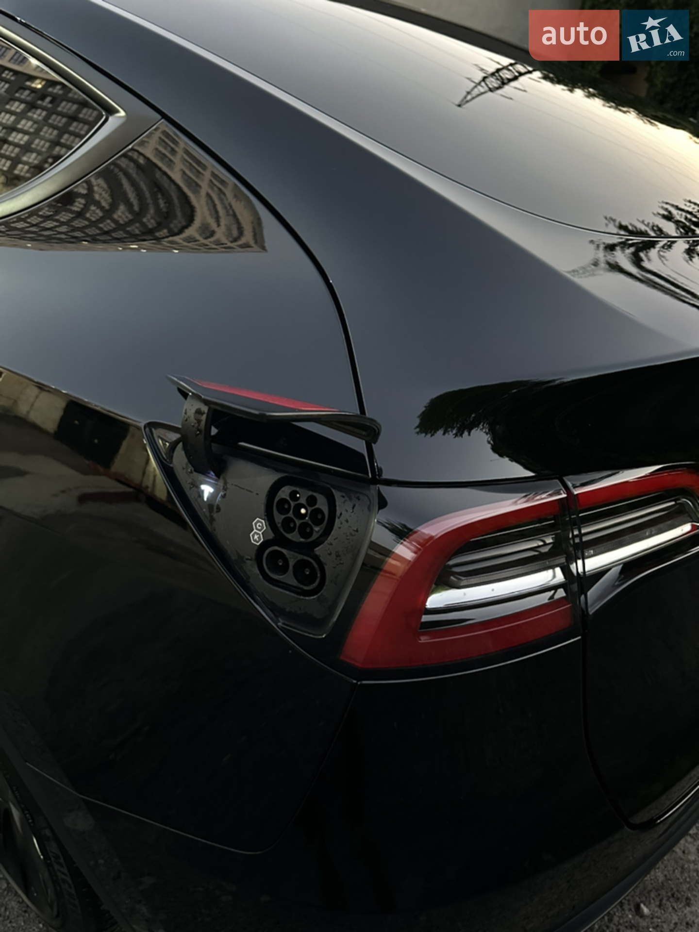 2021 Tesla Model Y - мініатюра 11
