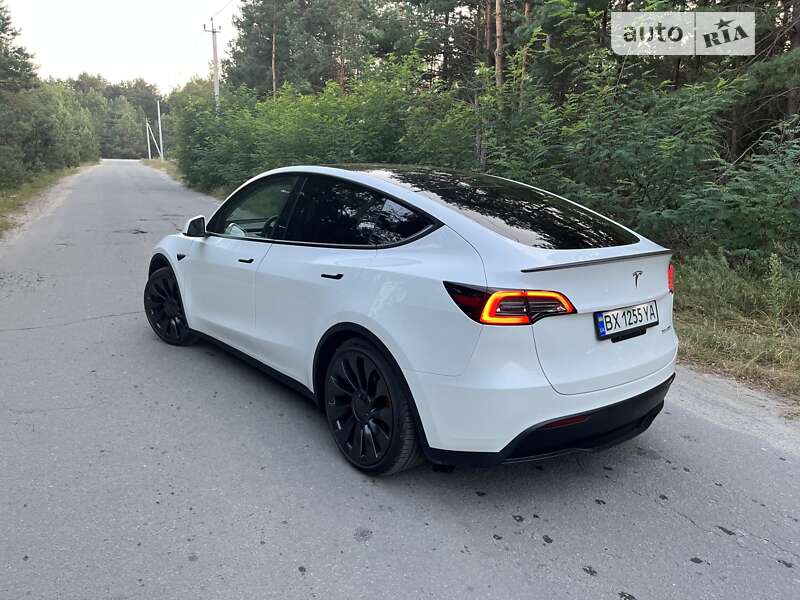 Внедорожник / Кроссовер Tesla Model Y 2022 в Ровно фото 13 Внедорожник / Кроссовер Tesla Model Y 2022 в Ровно