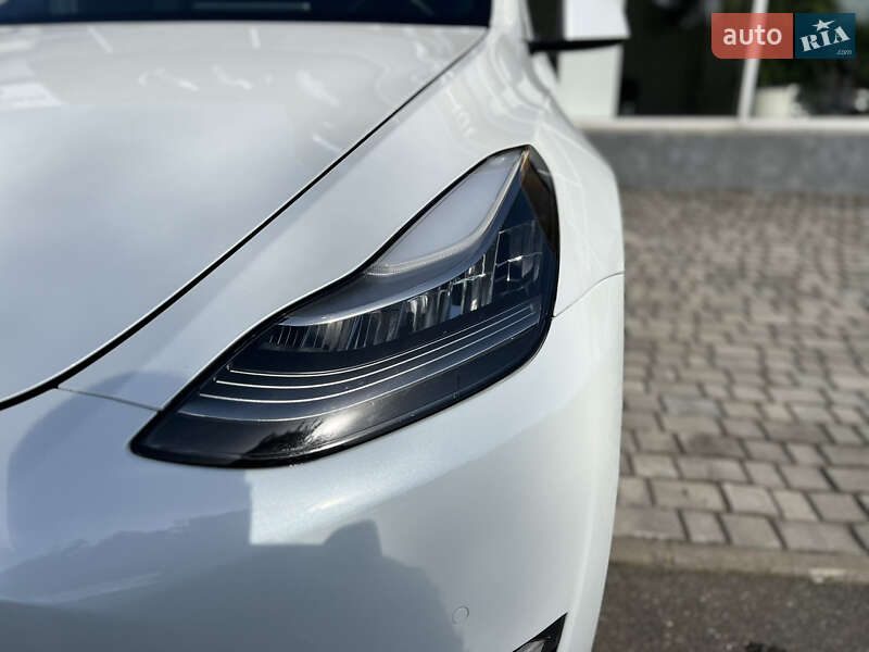 Позашляховик / Кросовер Tesla Model Y 2020 в Тернополі фото 3 Позашляховик / Кросовер Tesla Model Y 2020 в Тернополі