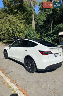 Внедорожник / Кроссовер Tesla Model Y 2022 в Киеве