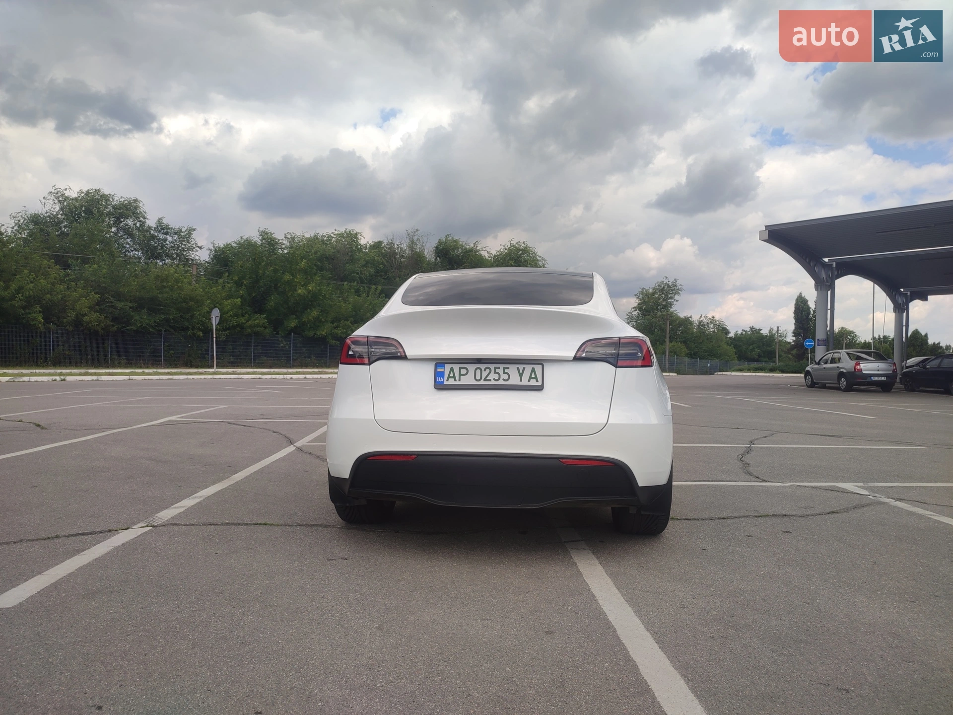 2020 Tesla Model Y - мініатюра 6