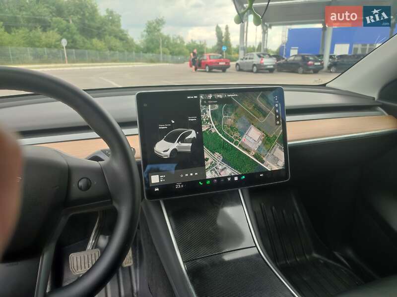 Позашляховик / Кросовер Tesla Model Y 2020 в Запоріжжі