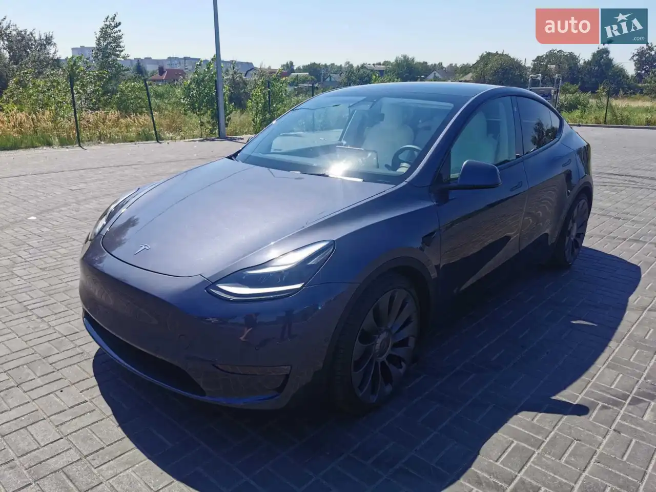 2022 Tesla Model Y - мініатюра 21