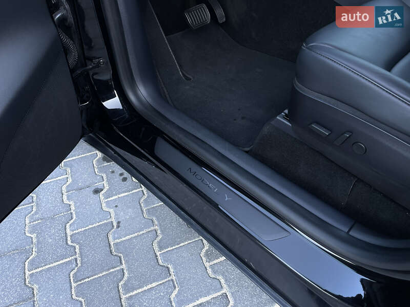 Внедорожник / Кроссовер Tesla Model Y 2020 в Черновцах фото 16 Внедорожник / Кроссовер Tesla Model Y 2020 в Черновцах