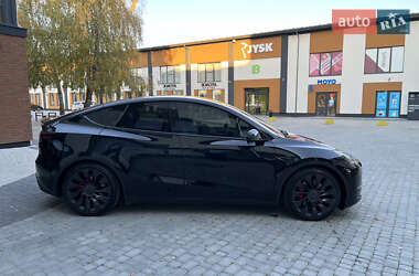 Внедорожник / Кроссовер Tesla Model Y 2022 в 