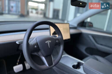 Внедорожник / Кроссовер Tesla Model Y 2022 в 