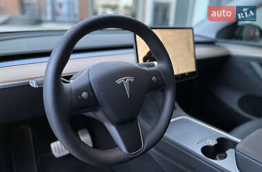 Внедорожник / Кроссовер Tesla Model Y 2022 в 