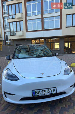 Tesla Model Y 2022 Tesla Model Y 2022