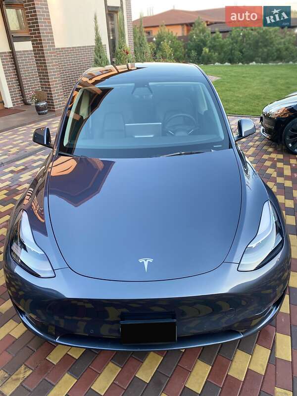 Внедорожник / Кроссовер Tesla Model Y 2022 в Днепре