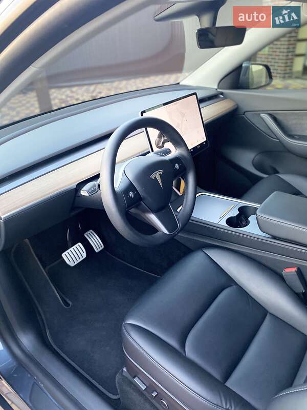 Внедорожник / Кроссовер Tesla Model Y 2022 в Днепре