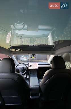 Внедорожник / Кроссовер Tesla Model Y 2022 в Днепре