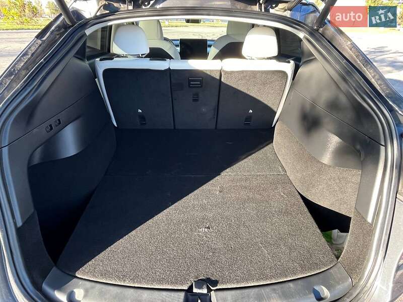 Внедорожник / Кроссовер Tesla Model Y 2022 в Каменском