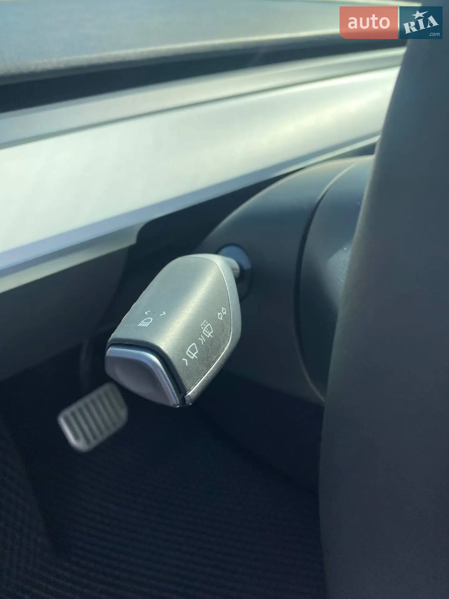 2022 Tesla Model Y - мініатюра 10