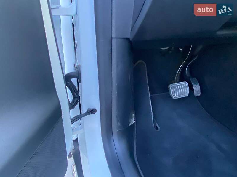 Позашляховик / Кросовер Tesla Model Y 2022 в Одесі