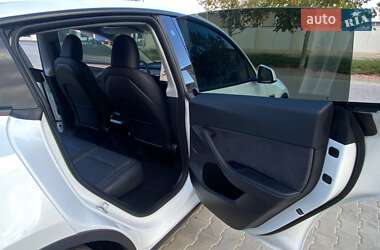 Внедорожник / Кроссовер Tesla Model Y 2022 в 