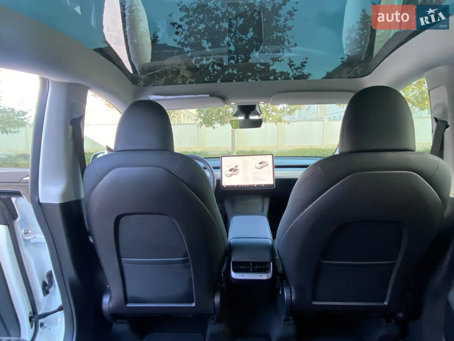 2022 Tesla Model Y - мініатюра 26