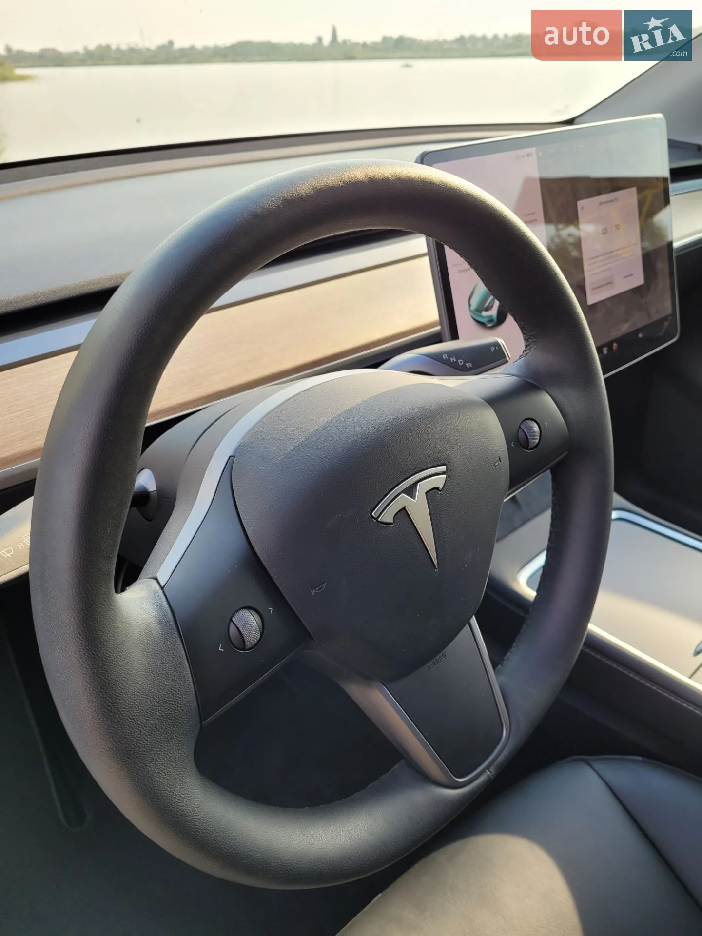 2021 Tesla Model Y - мініатюра 3