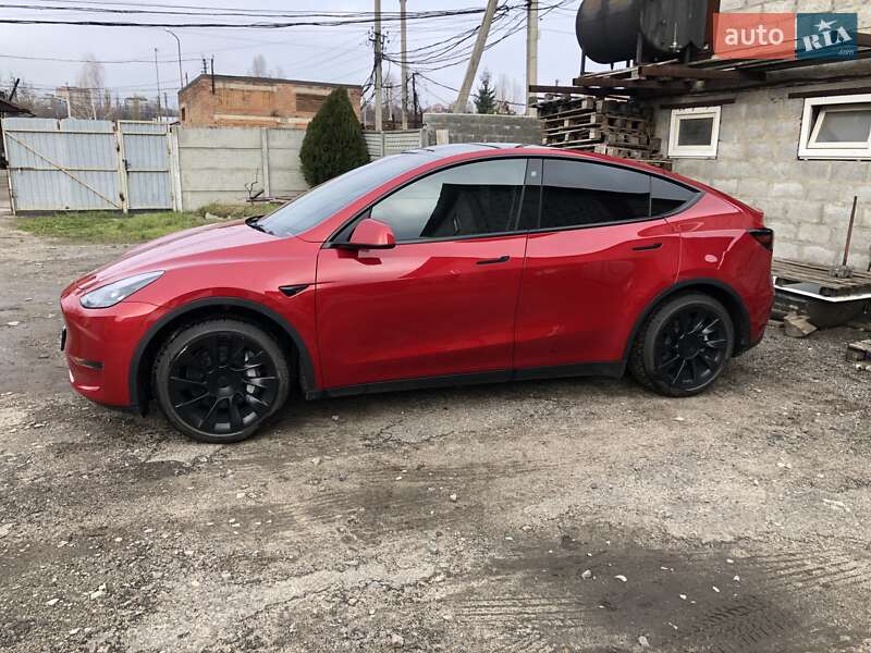 Внедорожник / Кроссовер Tesla Model Y 2021 в Белой Церкви