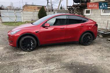 Внедорожник / Кроссовер Tesla Model Y 2021 в 